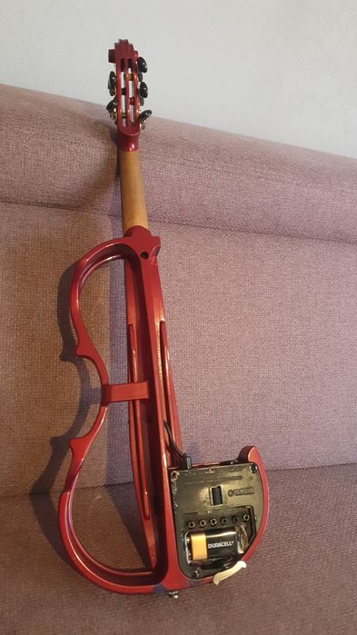 Vînd vioară Yamaha EV-205