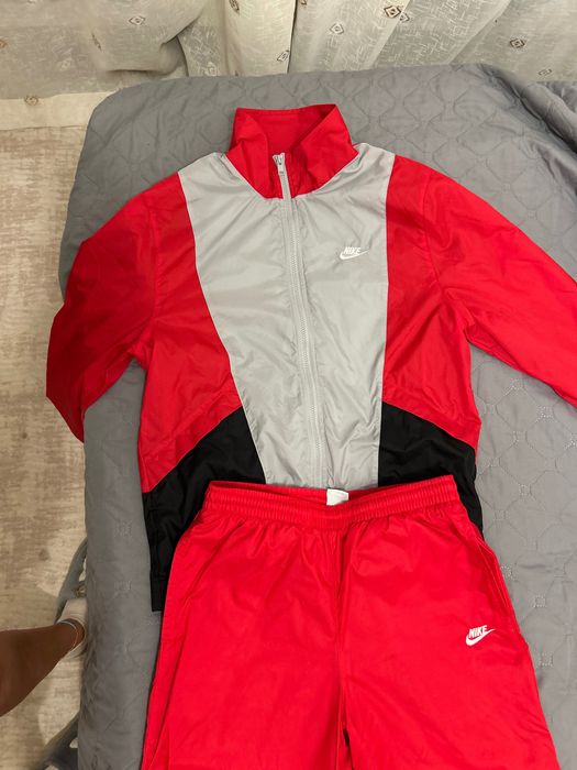 Спортен екип на Найк мъжки