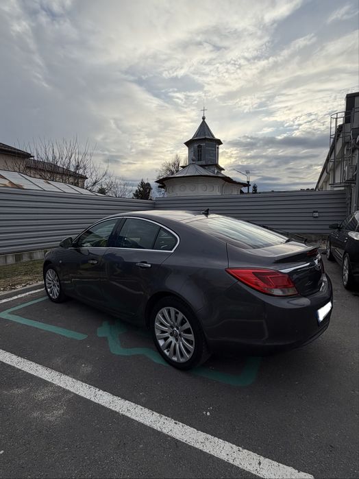 Opel insignia //2012//automat//diesel//