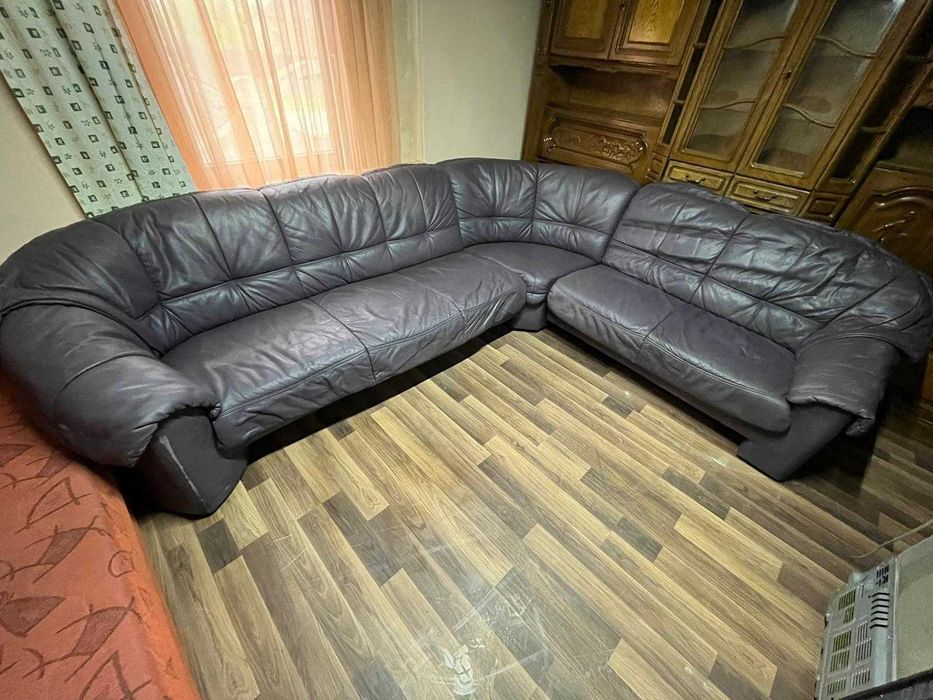 Avem de vanzare seturi de coltare,mobila sau schimb cu albine
