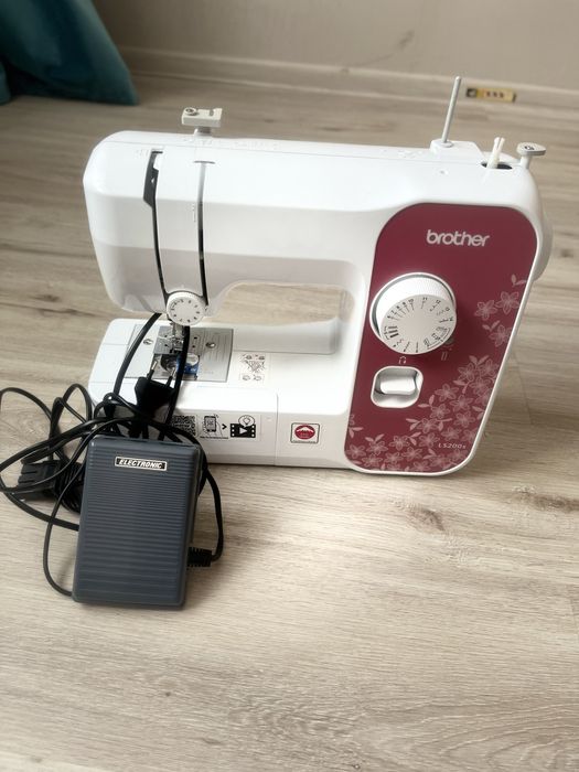 Швейная машина