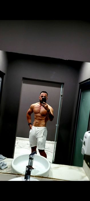 Antrenor personal GymOne 5 – 5+ ani experiență | Ședință GRATUITĂ