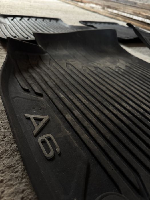 Covorașe cauciuc ORIGINALE Audi a6 c7/c8