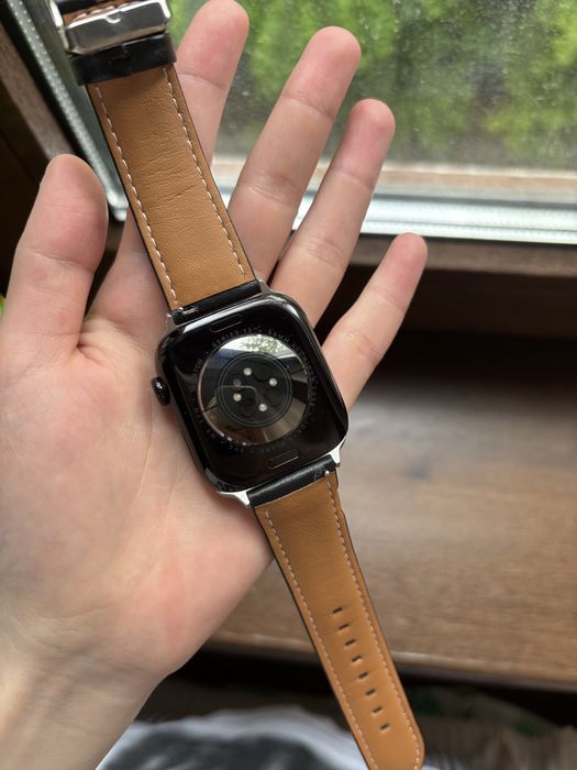 Продам срочно часы