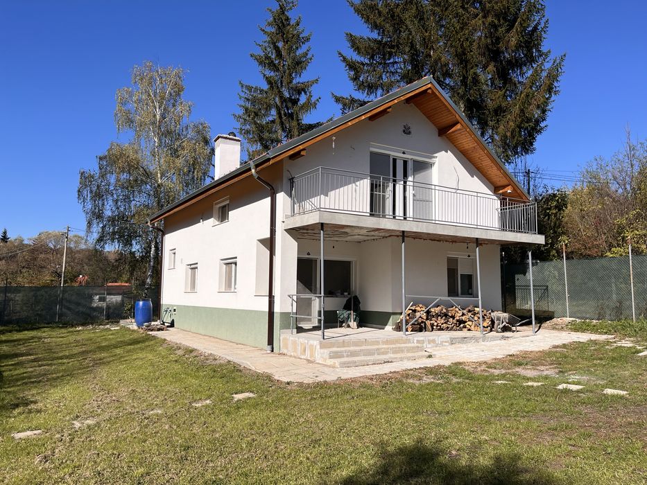 Продава се Къща в с. Гурмазово, Област София-област - 184 кв.м за 653 €/кв.м - Снимка #1