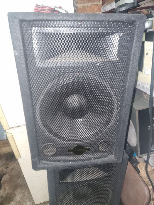 Усилвател с тонколони Phonic 620 plus