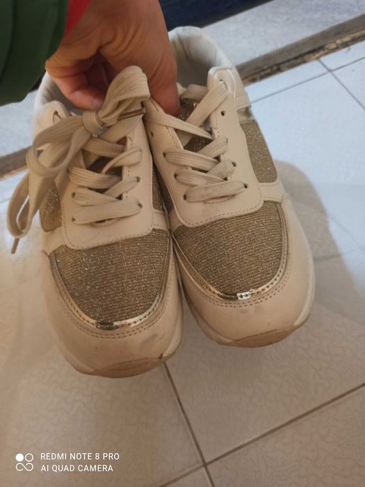 Дамски маратонки на платформа