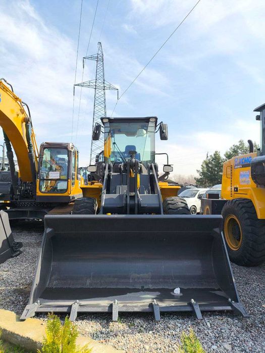 Фронтальный погрузчик XCMG LW300FN,LW300KN(В наличии)