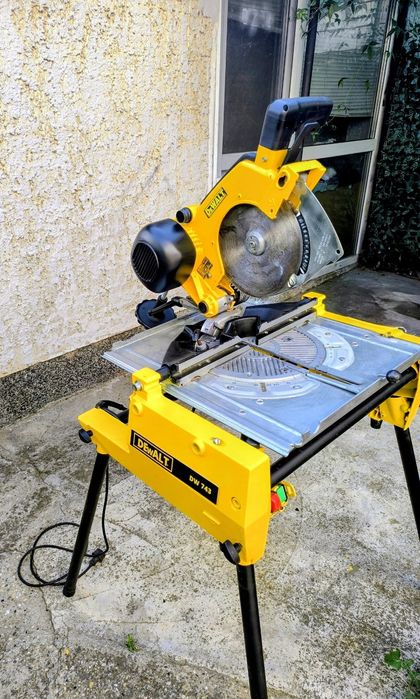 Комбиниран циркуляр и пендула DeWALT DW743 , 2000W