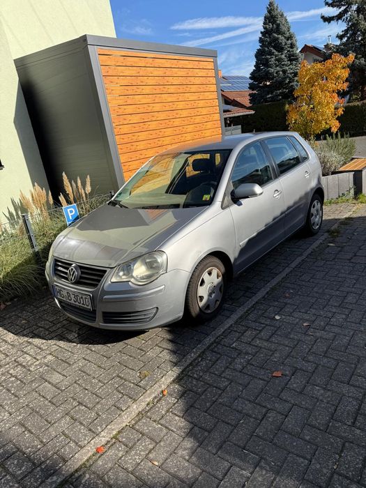 Volkswagen Polo 2007 benzină, 1.617 € — imagine 1