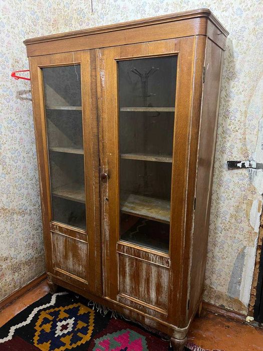 Книжный шкаф б/у советский