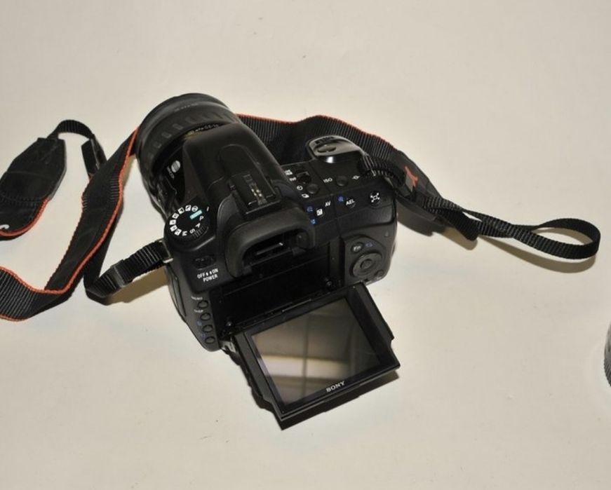 Sony A300 DSLR, пълен комплект,два обектива