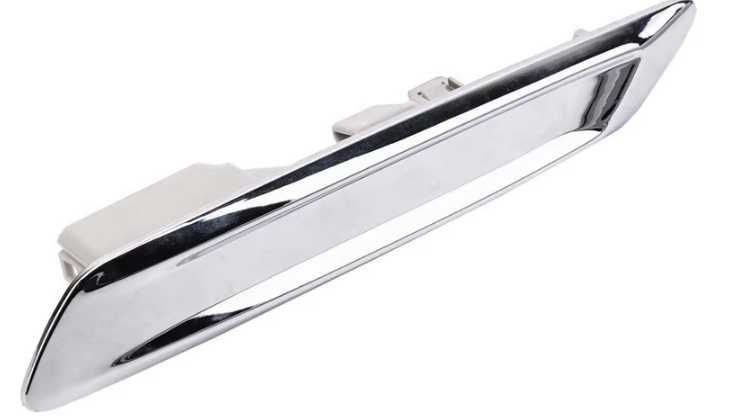 Ornament aripa NOU BMW seria 5 F10 F11 528 535 550