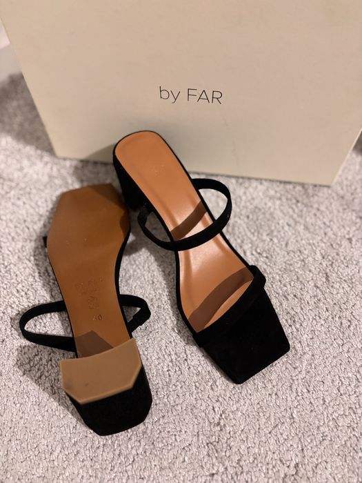 Сандали by Far- Таnya  black leather square