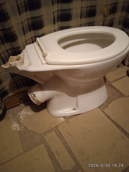 Продам унитаз без бочка