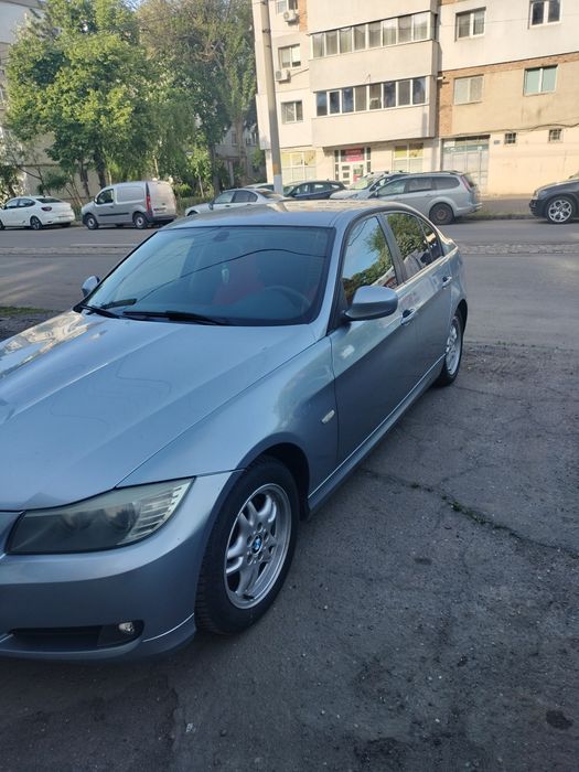 BMW 318i an 2010