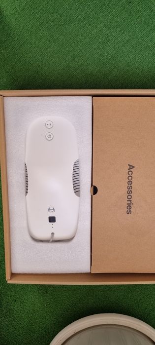 Hutt DDC55 Робот за прозорци