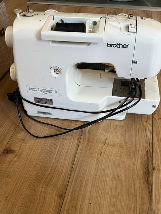 Шевна машина Brother XL-6053 + подарък консумативи