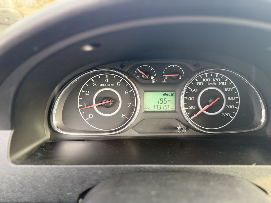 Срочно продается автомобиль Gentra