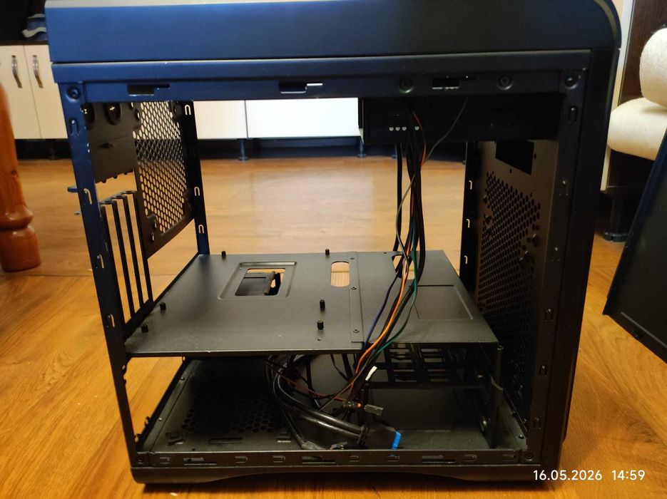 Корпус Aerocool DS Cube, micro-ATX
