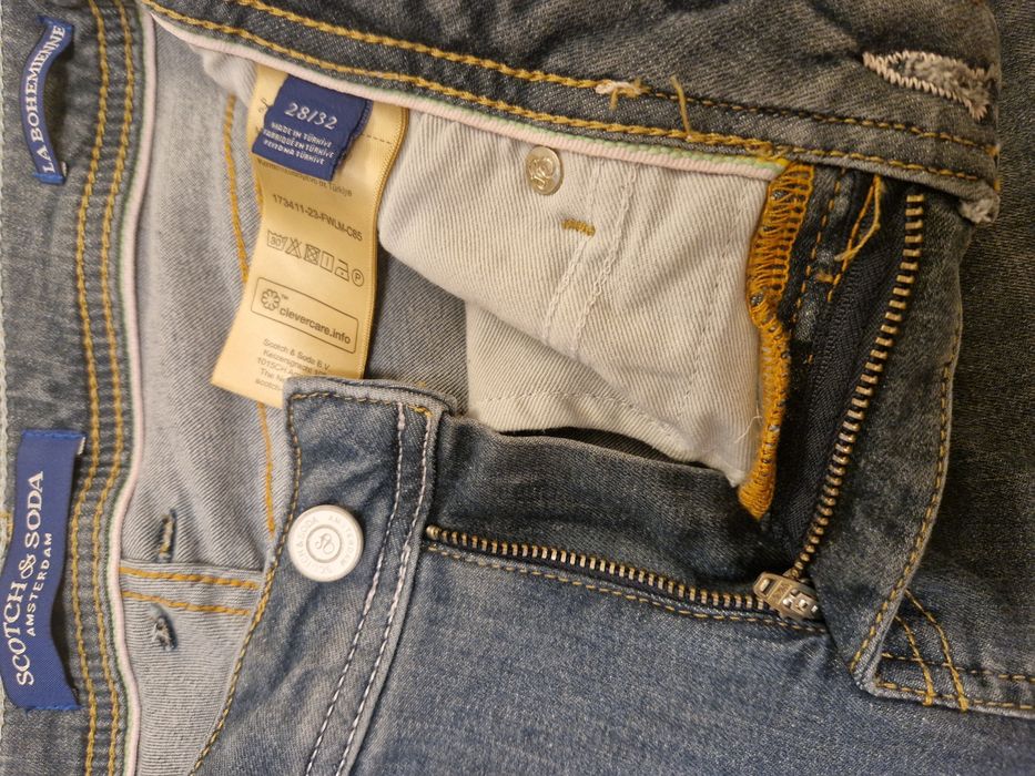 Пепеляво сини дънки Scotch and soda