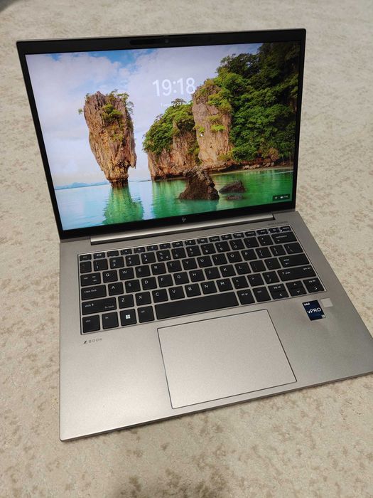 HP ZBook Firefly 14 G9 i7-1265U, 16GB RAM DDR5, 512 SSD NVME