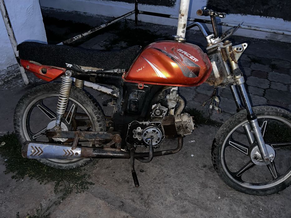 Продам мотоцикл Racer