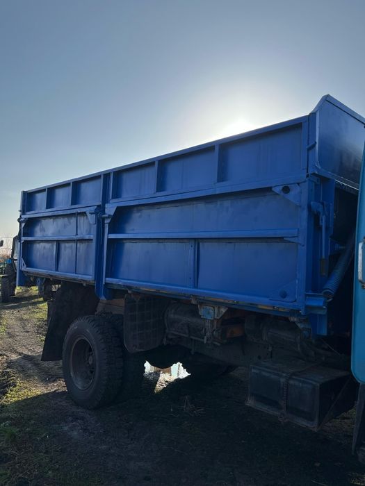 Продам ЗИЛ в хорошем состоянии.