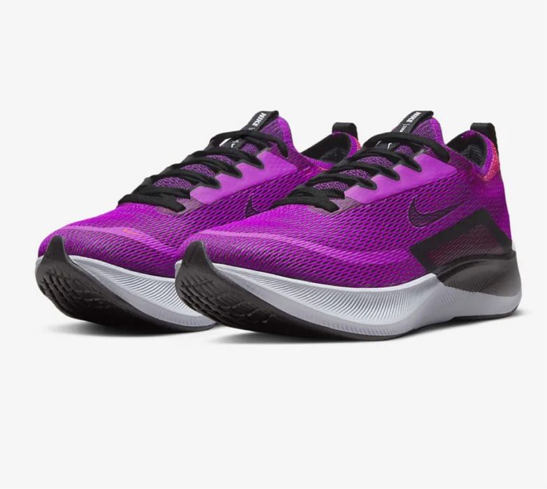 Беговые кроссовки Nike Zoom Fly 4