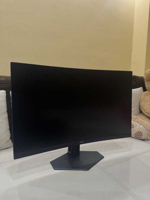 Monitor AOC Gaming curbat 280hz, 0.1ms, HDR