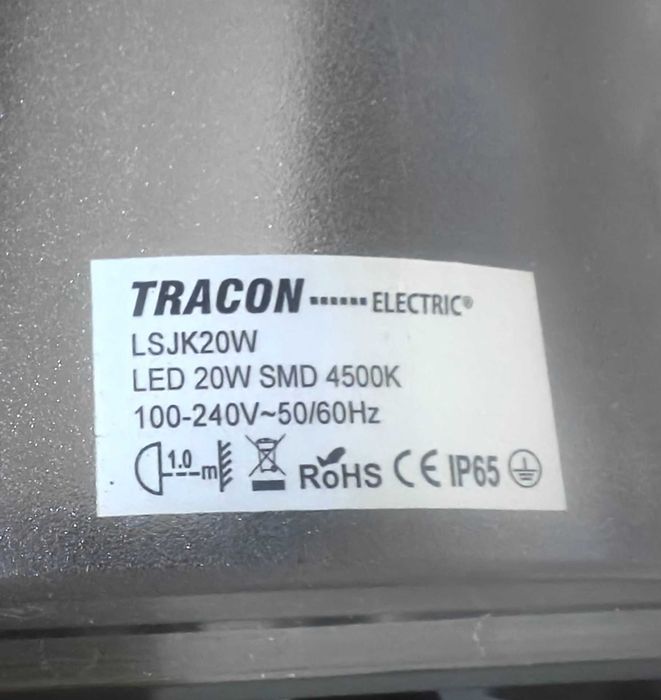 Vand lampa stradala LED TRACON Electric 20W – NOUA