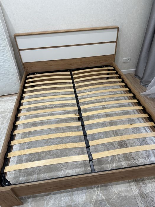 Продам двухспальную кравать