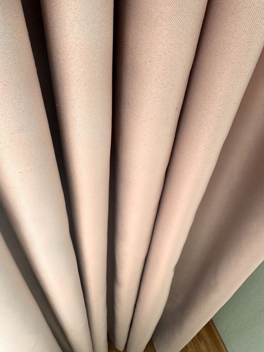 Шторы в зал и спальню