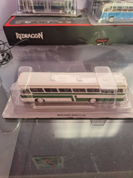 Легендарните автобуси 15 за брой