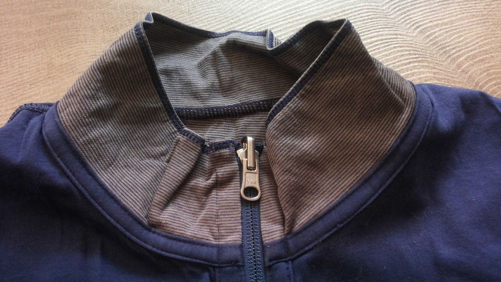 HUGO BOSS размер L / XL двулицева горница 14-59
