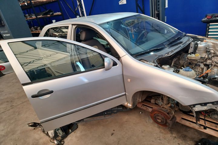 Usita rezervor 6Y6809857 6Y6809857 Skoda Fabia 6Y