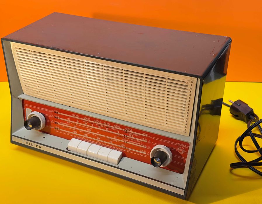 Ретро Лампово Радио Philips Работи