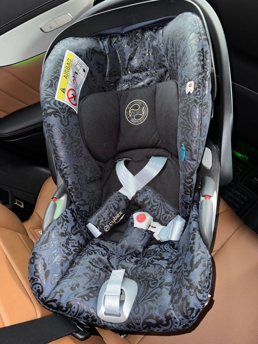 Автокресло Cybex