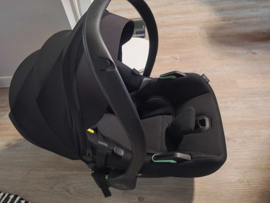 Бебешки стол за кола