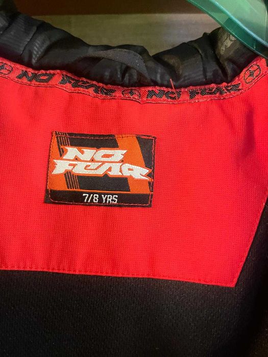 Vând geaca ski copii mărimea 128 cm