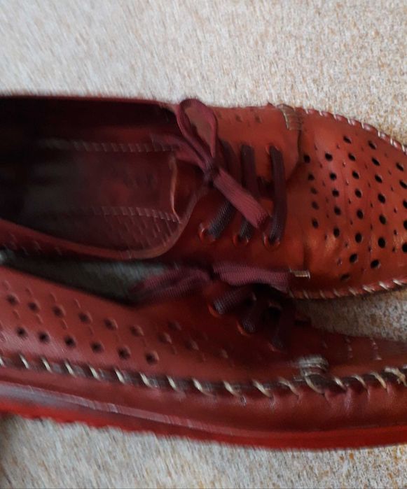 Дамски обувки естествена кожа и работни обувки