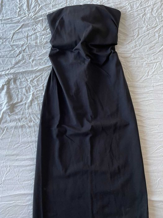 Rochie Zara neagra cu umeri goi