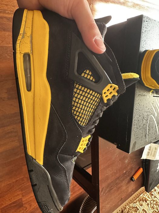 Jordan4 Yellow Thunder  Originali Conditie Buna