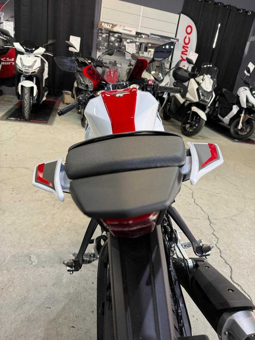 Yamaha YZF-R125 ANNIVERSARY nou 0 km - Yamaha Constanta by EST BIKE