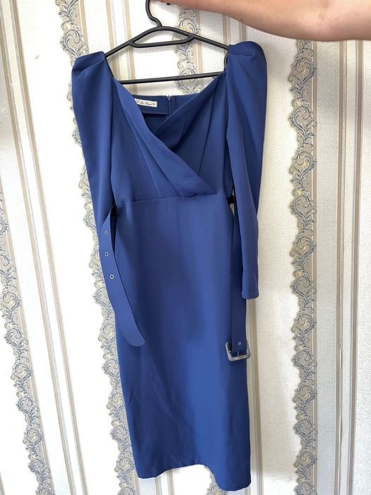 Платья вечерная