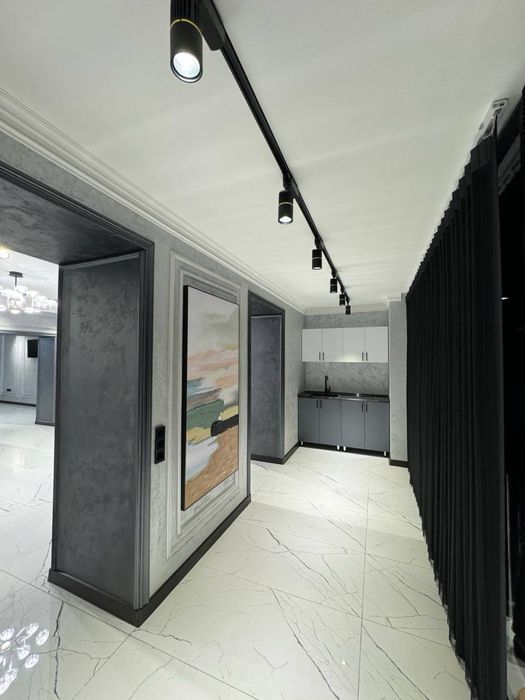 Продается нежилое помещение вдоль дороги 150м2 - ЦУМ | 110 школа