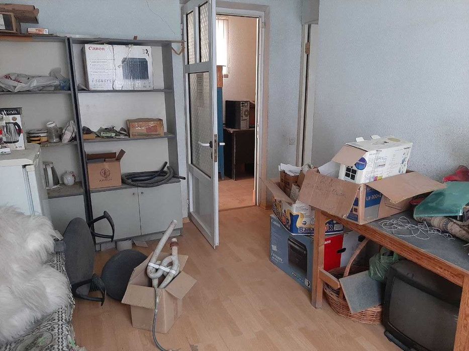 Bino Biznes uchun arendaga beriladi