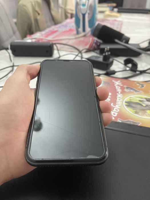 Айфон 11 128 гб.