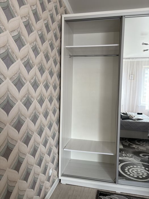 Продам шкаф купе