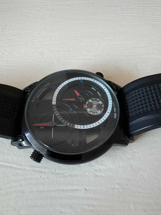 Stuhrling Ceas negru Eclipse Horizon